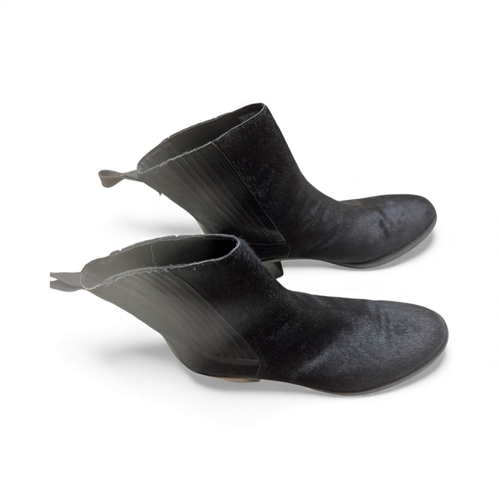 UGG Black Ankle Booties - Picture 7 of 12
